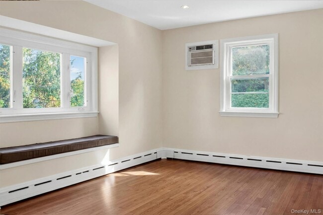 Building Photo - 80 Pines Bridge Rd