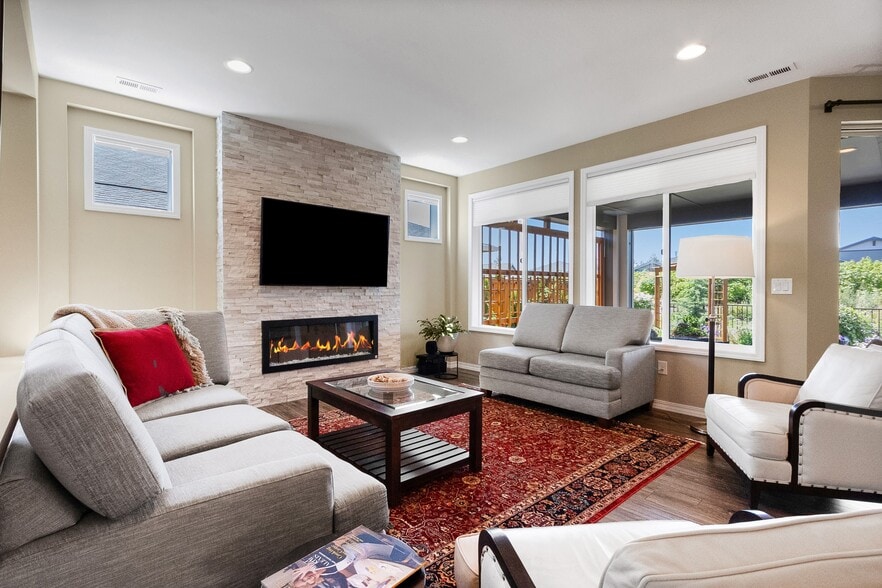 Building Photo - 14808 182nd Ave E