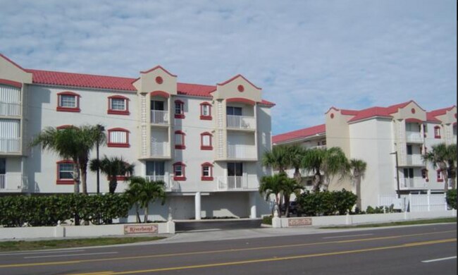 Building Photo - 3360 S Atlantic Ave