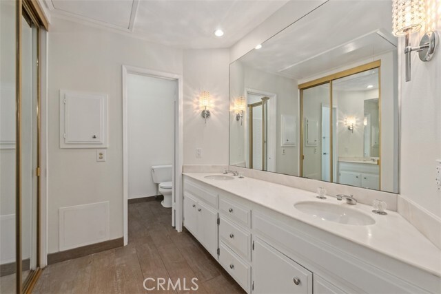 Building Photo - 25572 Spinnaker Dr