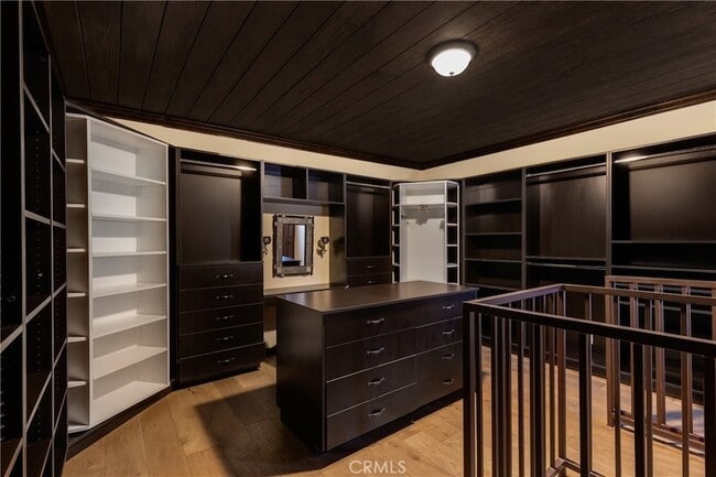 Building Photo - 3092 Laurel Canyon Blvd