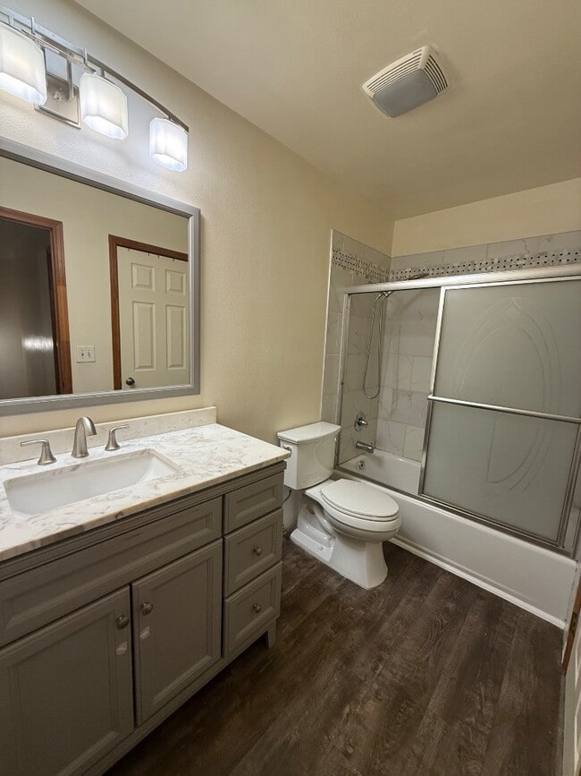 Building Photo - 9260 Roy St