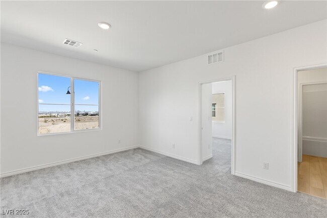 Building Photo - 2502 Vittora Pointe St