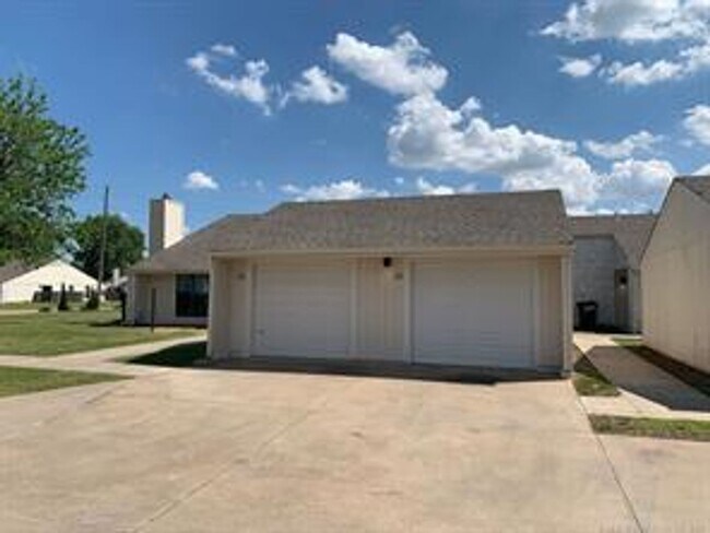 Building Photo - Welcome to Woodstone Homes!