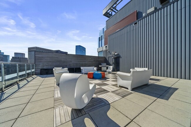 Building Photo - 45 Province St