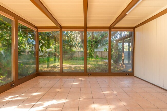 Building Photo - Charming 3-Bedroom Home in Port Orange for Rent!