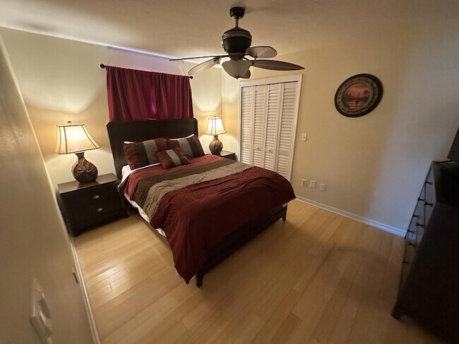 Building Photo - 1500 Bella Casa Ct