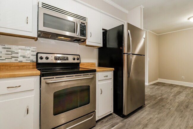 Building Photo - Charming 3 Bedroom Home in North Augusta