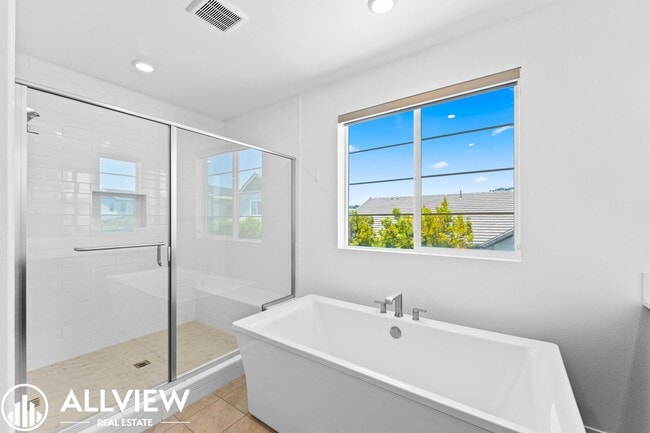 Building Photo - Modern Luxury Living at The Farm in San Juan Capistrano