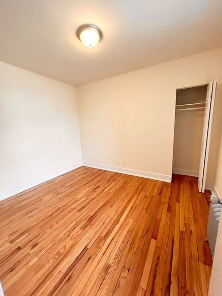Building Photo - 2330 N Spaulding Ave