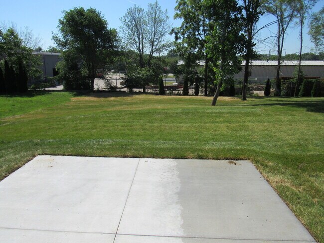 Building Photo - 4007 Creek Hill Dr