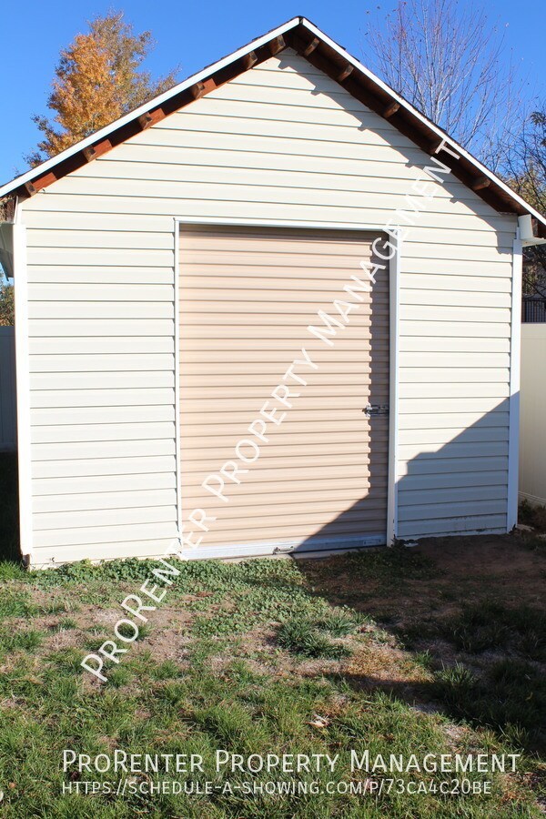 Building Photo - Charming 4 Bed, 2 Bath Layton Home