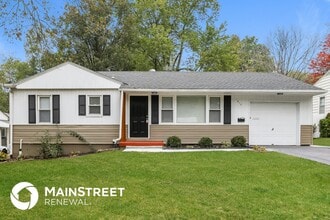 Building Photo - 1812 NE 54th Terrace