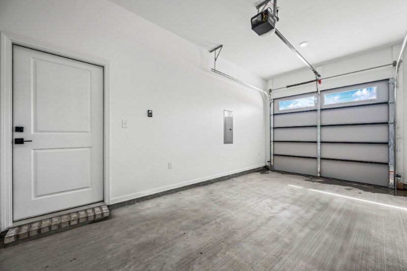 Building Photo - 254 Indigo Ln