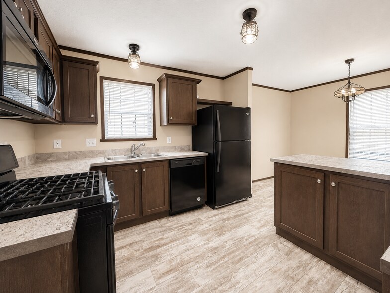 Building Photo - 11747 Cascade Cir