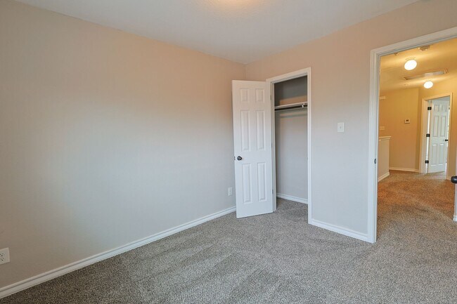 Building Photo - 5015 Stowers Blvd