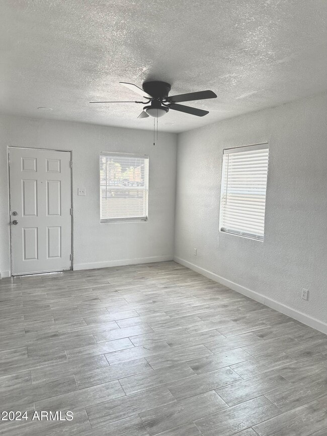 Building Photo - 6808 N 23rd Ave