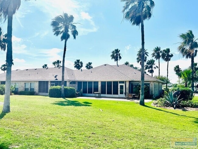 Building Photo - 1 Torrey Pines Dr