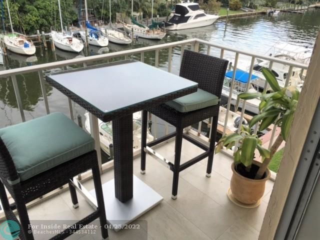 Building Photo - 1777 SE 15th St