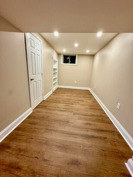 Building Photo - 540 Valleywood Rd