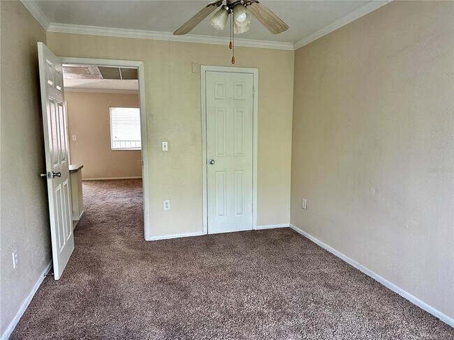 Building Photo - 121 Oyster Bay Cir