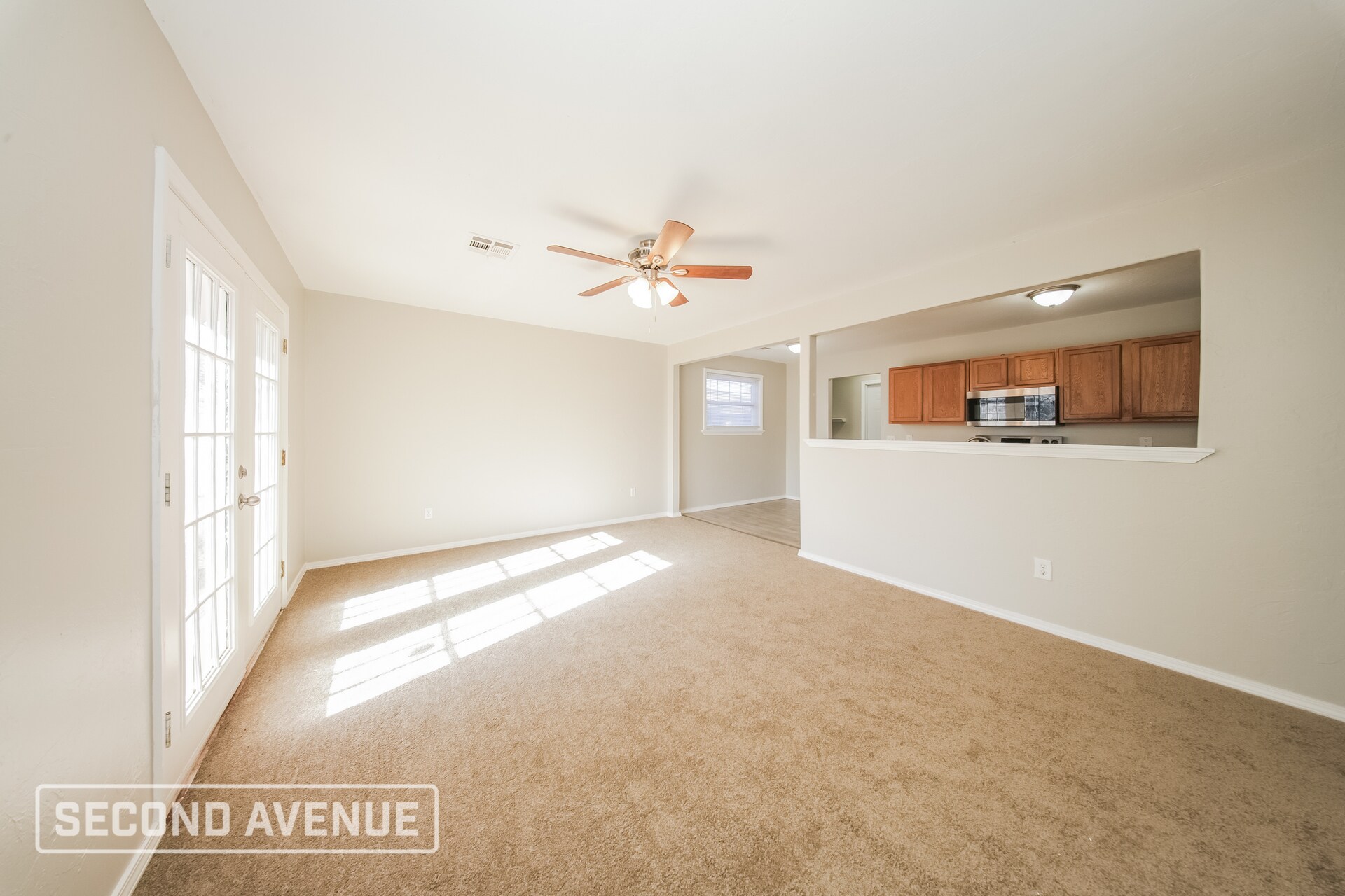 Building Photo - 3400 Overland Dr