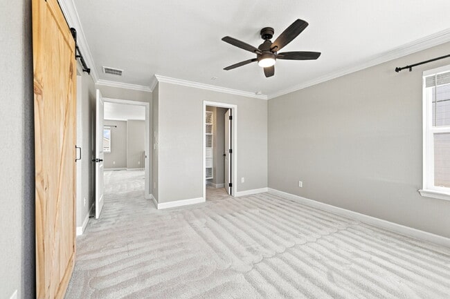 Building Photo - $2,940.95 with $300 off for the first month's rent, 3 Beds - 3 Baths, Single Family Home in Erie ...