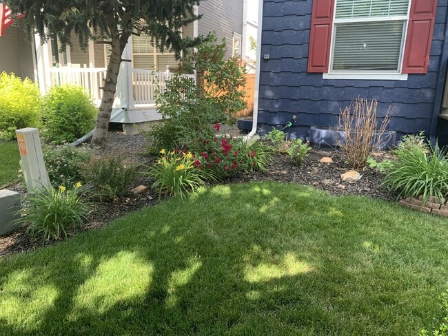 Building Photo - *September Availability! Amazing 4-Bed Slo...