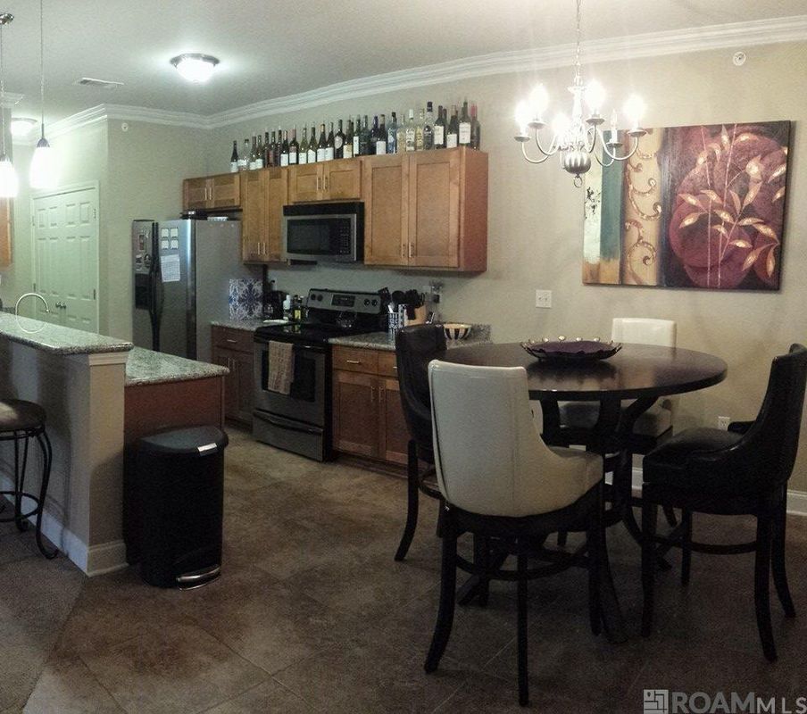 Building Photo - 1362 Brightside Dr