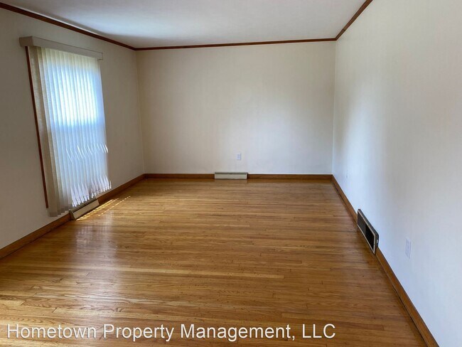 Building Photo - 3 br, 1.5 bath House - 607 46th St