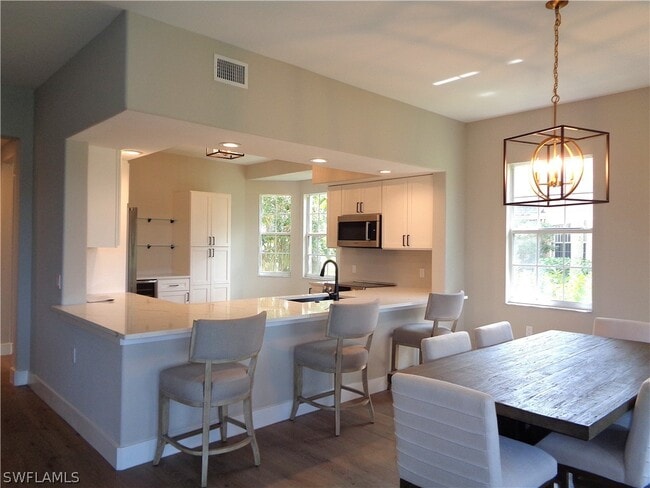 Building Photo - 825 Regency Reserve Cir