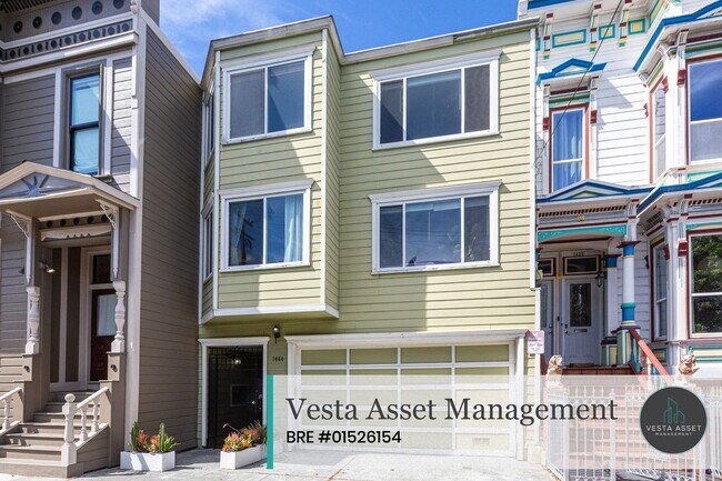 Building Photo - 1464 Grove St