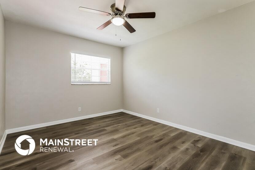 Building Photo - 3813 W Elmwood Terrace