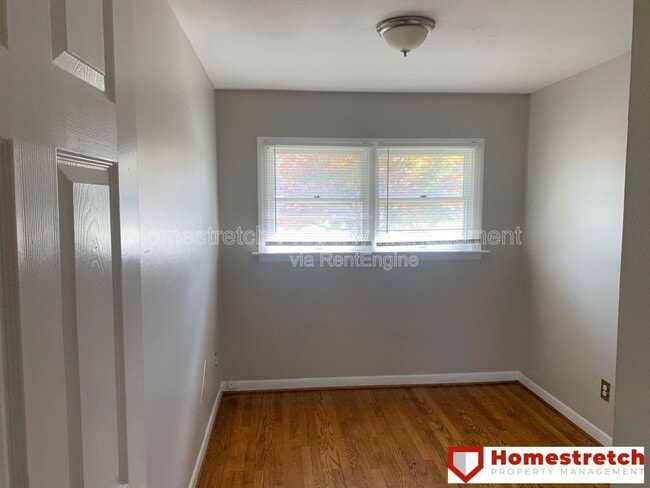 Building Photo - 1725 Florissant Park Dr