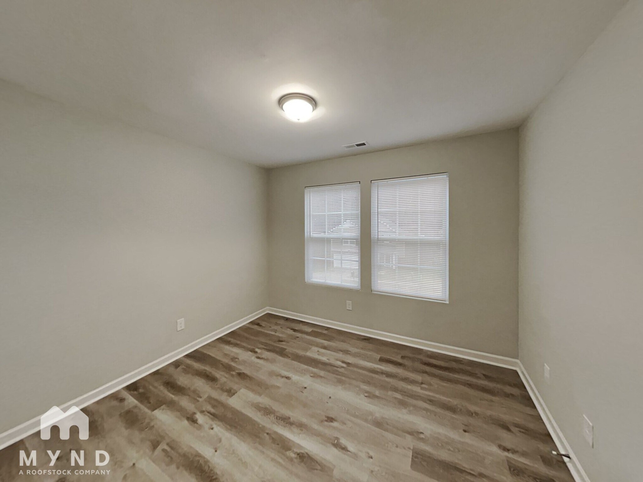 Building Photo - 6108 Fazenda Drive