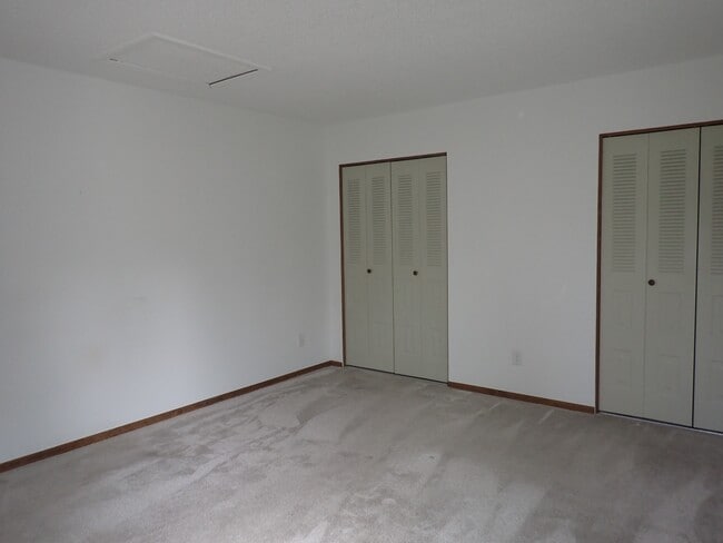 Building Photo - 4885 S Iris St