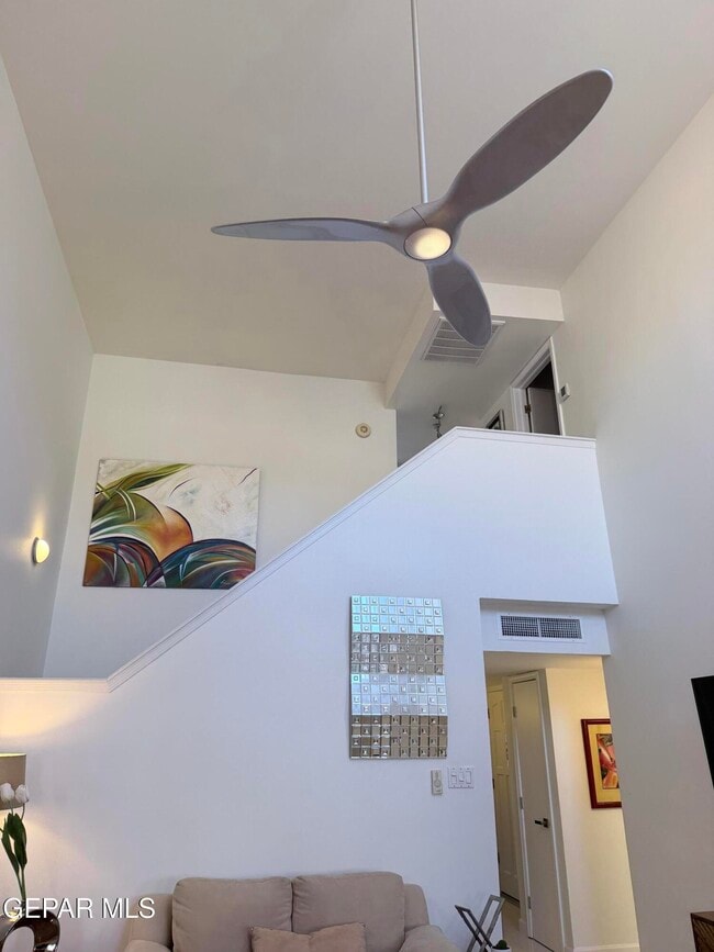 Building Photo - 6035 Bandolero Dr