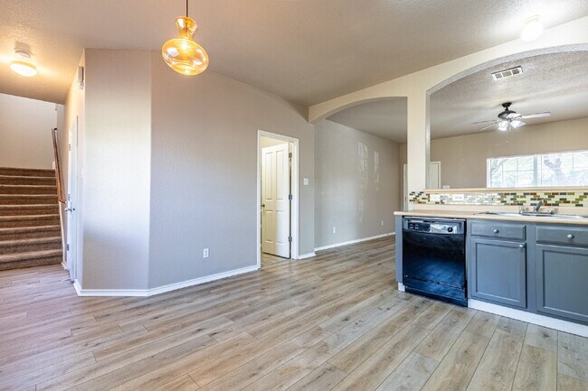 Building Photo - 11716 Channing Dr