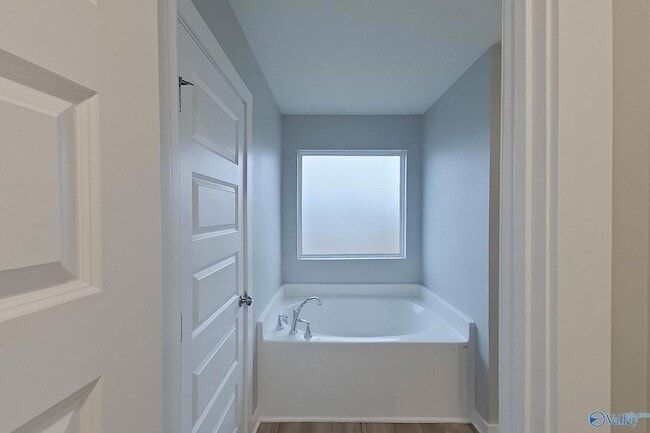 Building Photo - 7210 Chatfield Wy NW