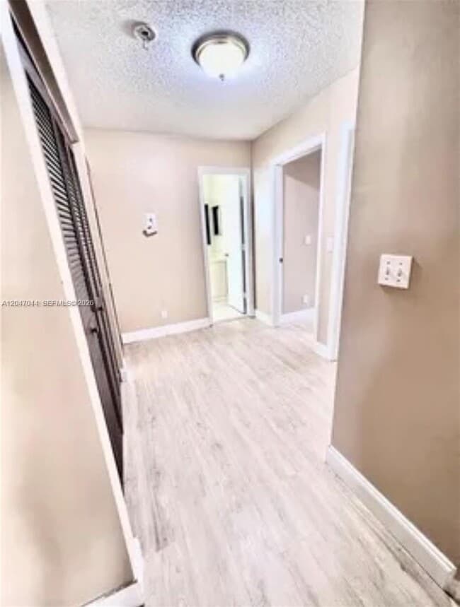 Building Photo - 8291 SW 44th Pl