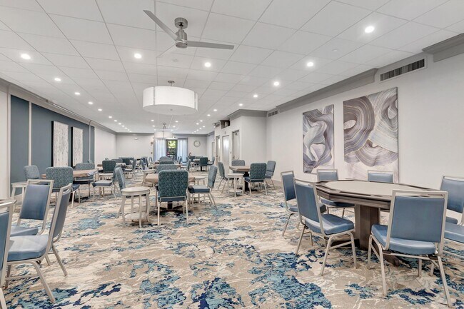 Building Photo - 6586 Southurst Terrace