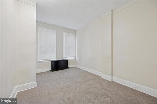 Building Photo - 3422 Helen St