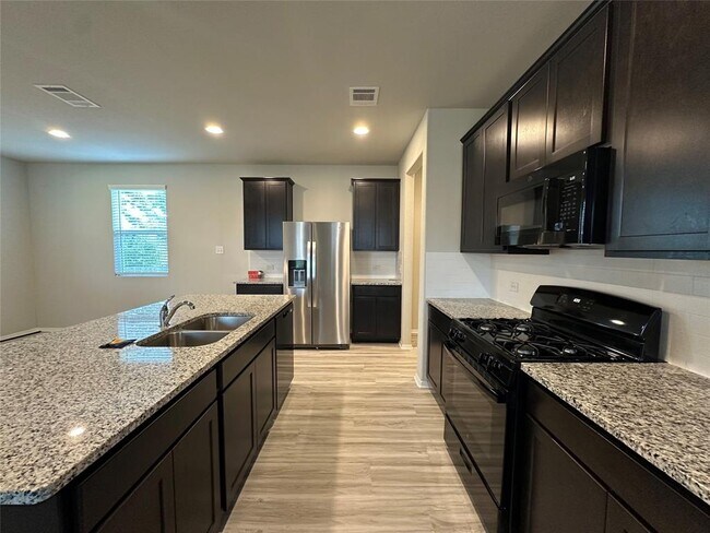 Building Photo - 240 Tall Grass Dr