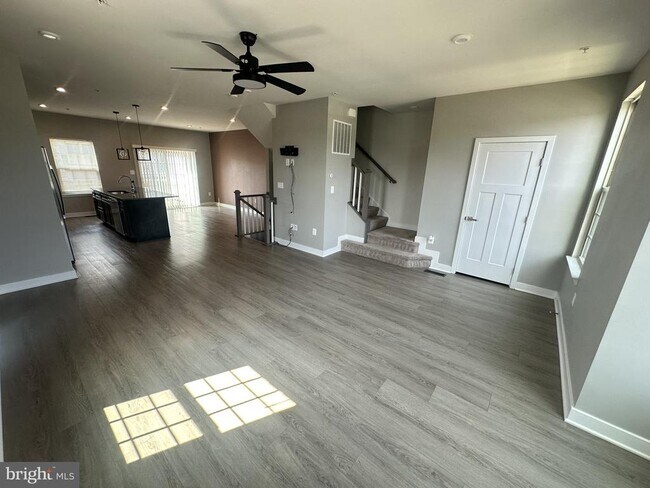 Building Photo - 14547 Mattawoman Dr