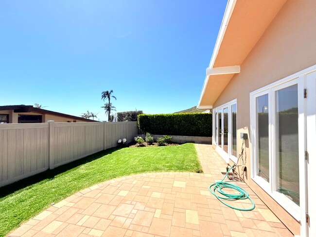 Building Photo - Fantastic Single Story 3 bed - 3 bath with backyard in Malibu - Topanga Beach Area