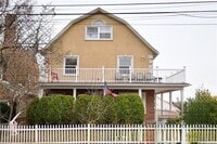 Building Photo - 108 St James Terrace