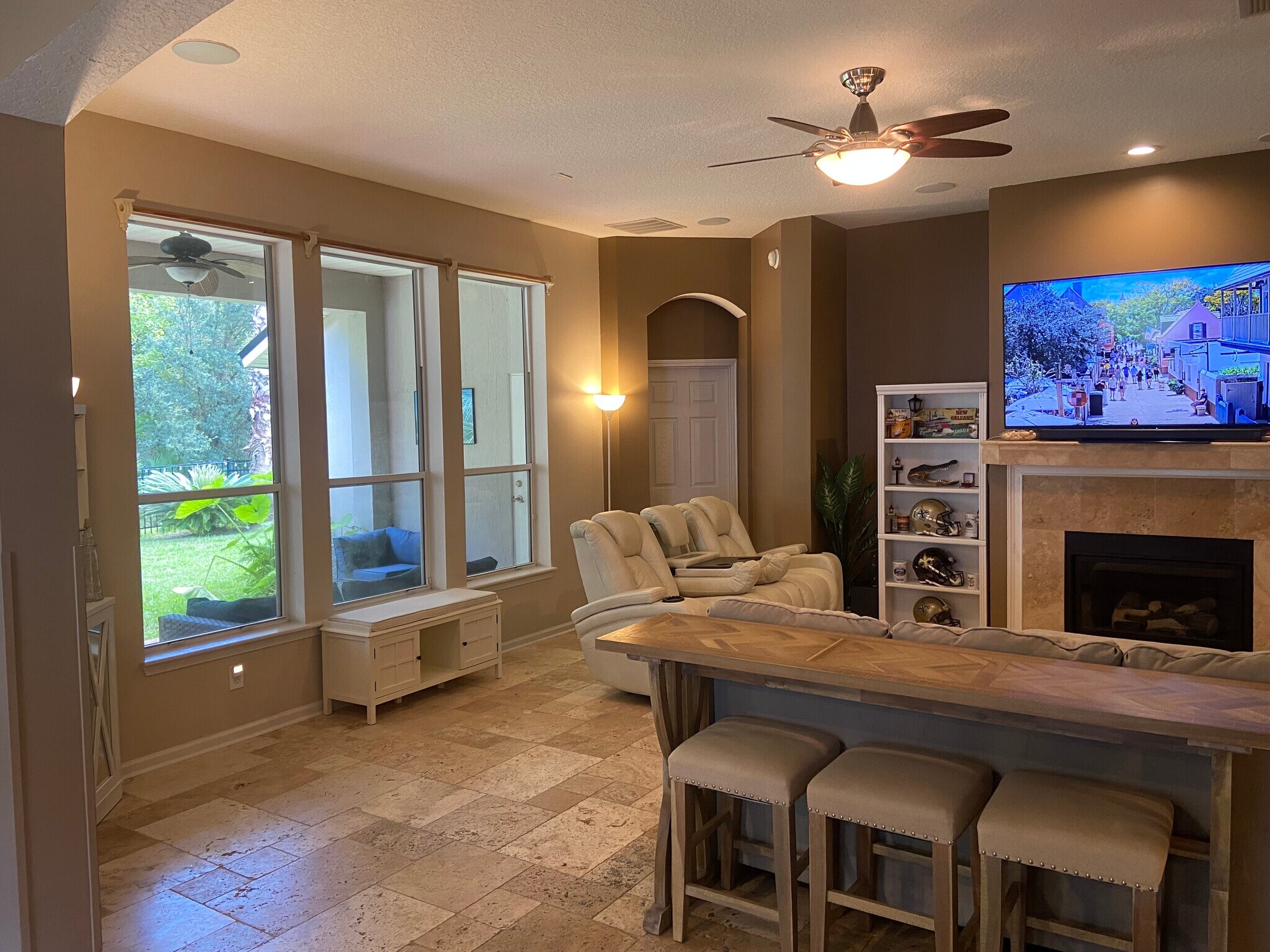 Building Photo - 437 Lake Monroe Pl