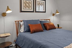 Building Photo - 22 Bonazzo Dr