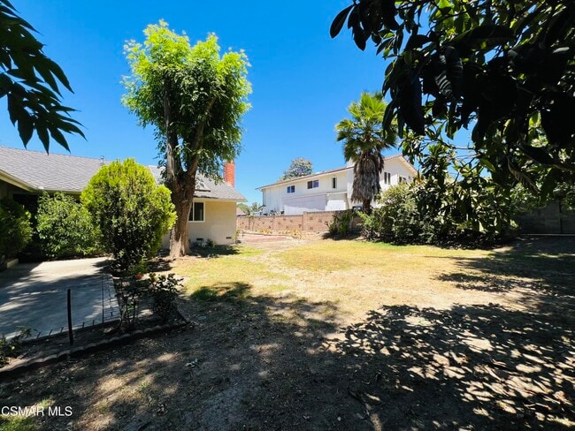 Building Photo - 1287 Knollwood Dr