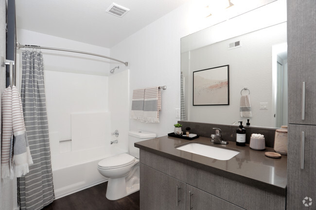 1BR, 1BA - 751 SF - Solterra At Civic Center